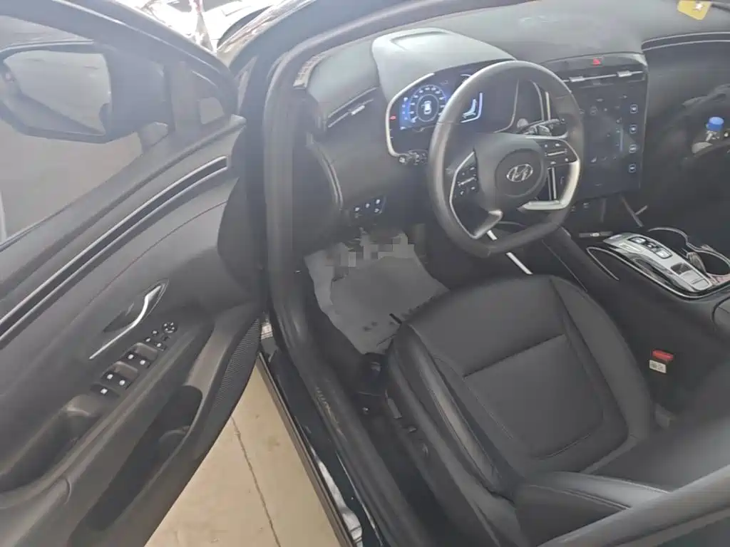 Hyundai Tucson — миниатюра 16