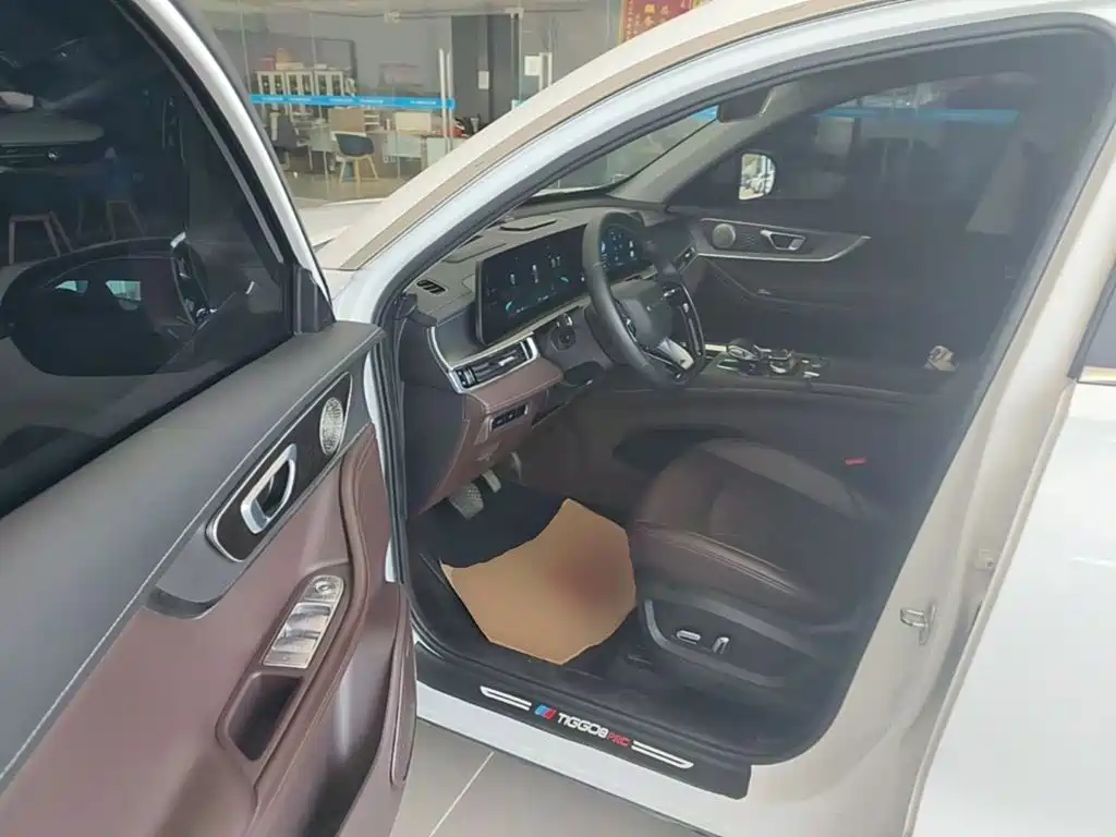 Chery Tiggo 8 PRO — миниатюра 16