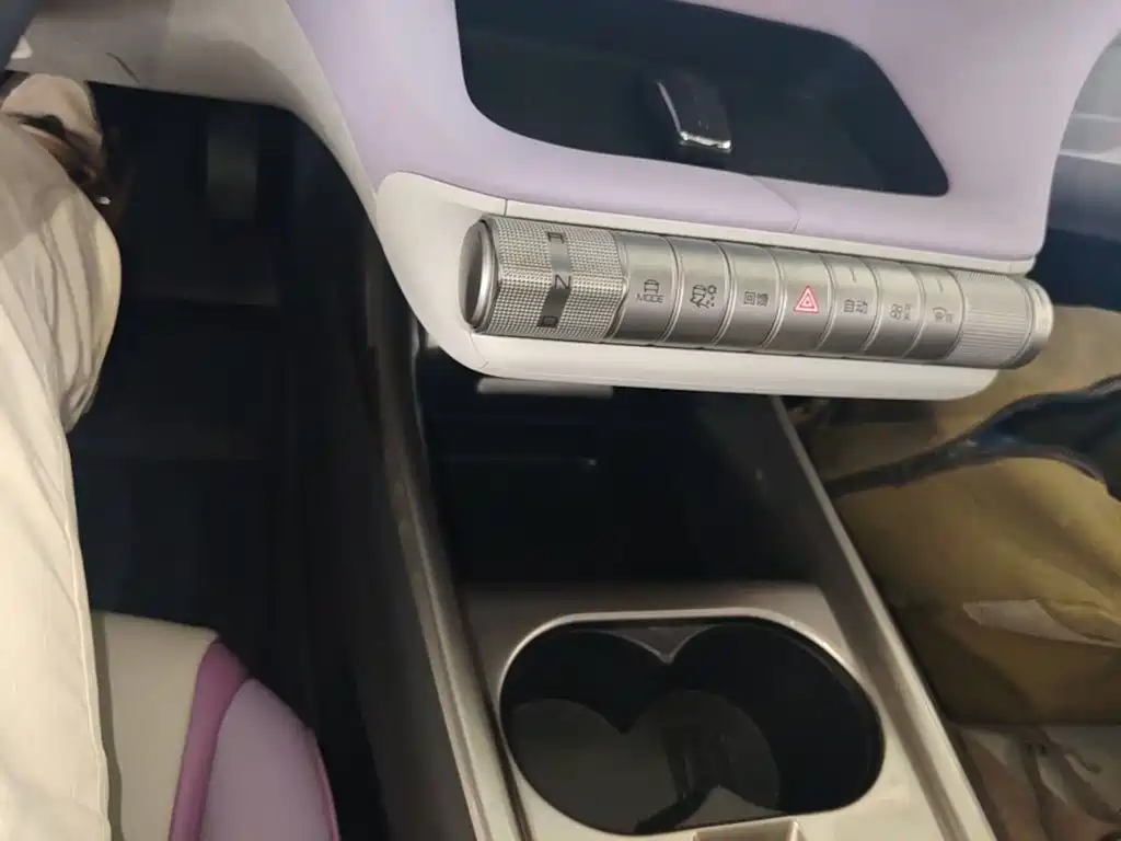 BYD Dolphin — миниатюра 14