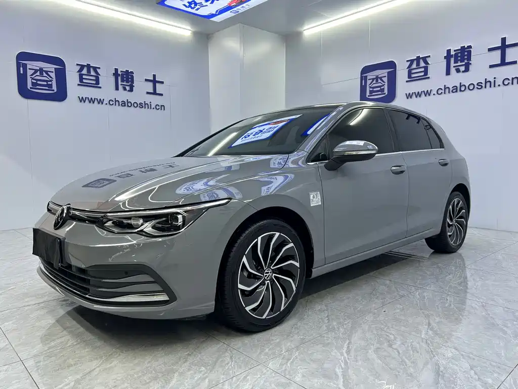 Купить Volkswagen Golf