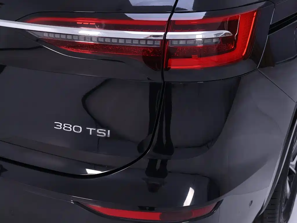 Volkswagen Viloran — миниатюра 9