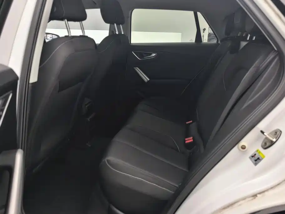 Audi Q2L — миниатюра 11