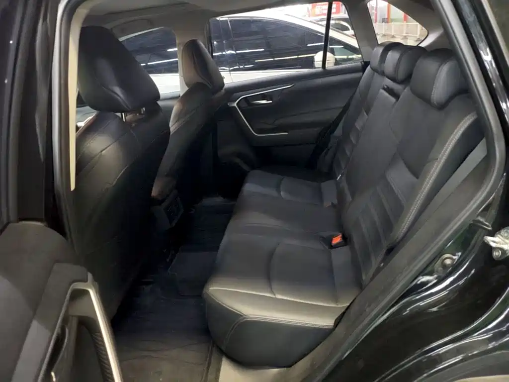 Toyota Wildlander — миниатюра 17