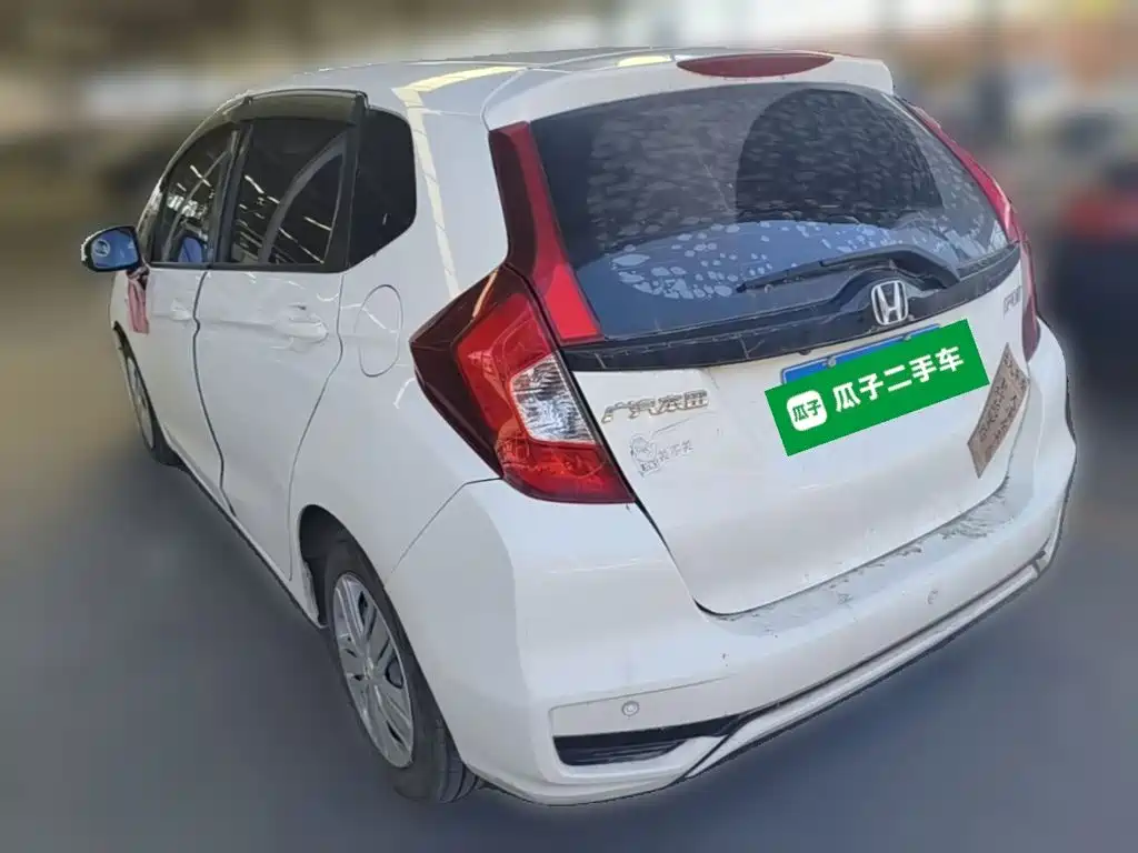 Honda Fit — миниатюра 7