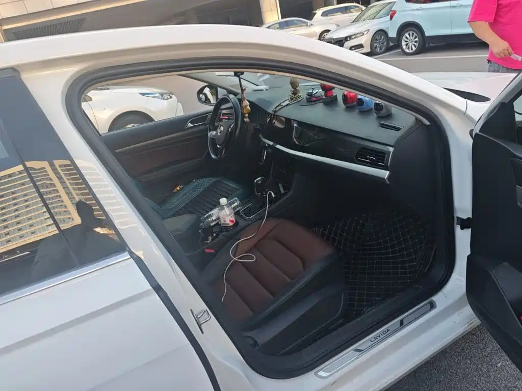Volkswagen Lavida — миниатюра 18