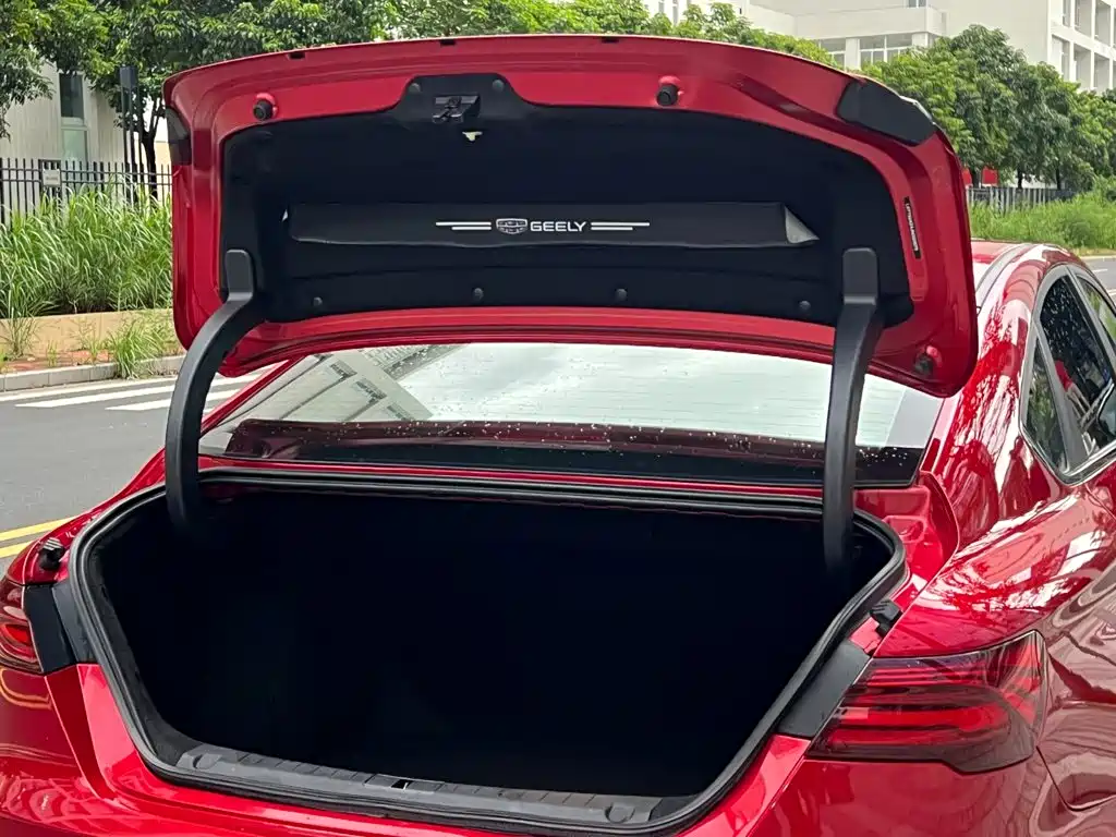 Geely Binrui — миниатюра 29