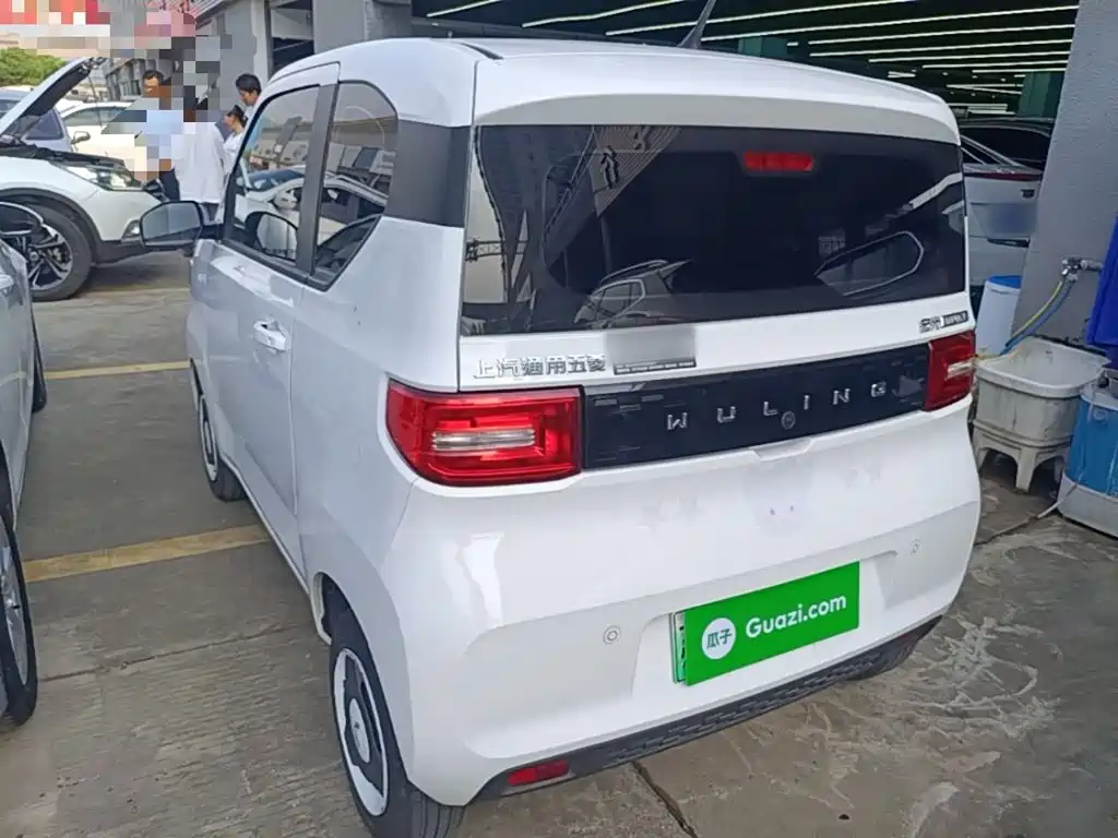 Wuling MINIEV — миниатюра 5