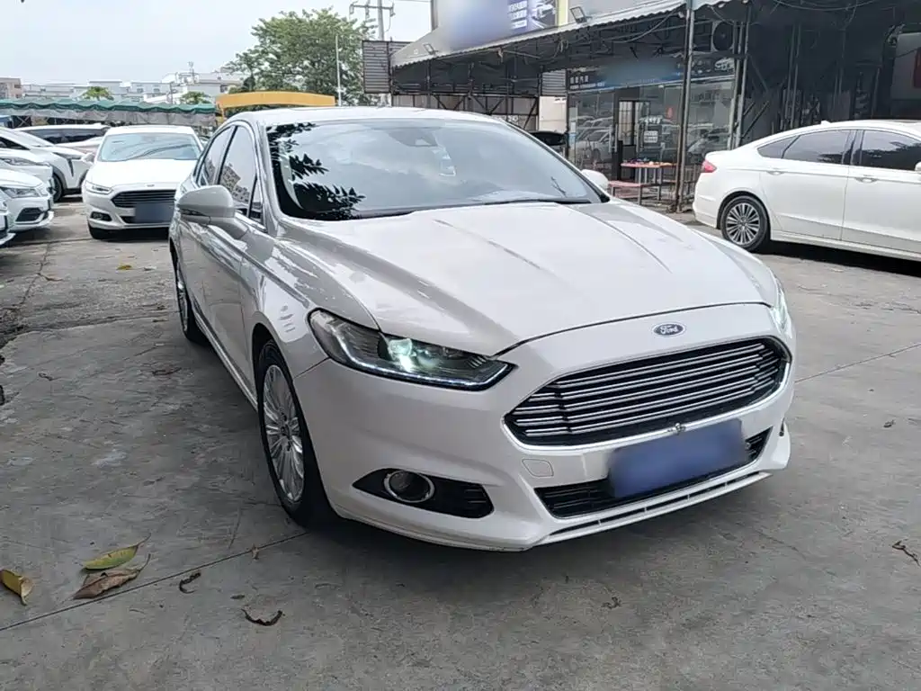 Ford Mondeo — миниатюра 4