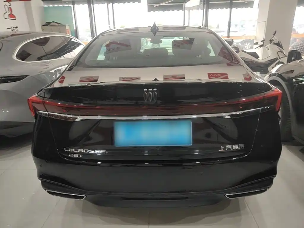 Buick LaCrosse — миниатюра 6