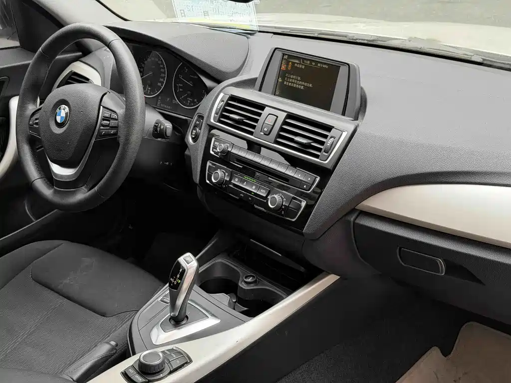 BMW 2 Series (Import) — миниатюра 9