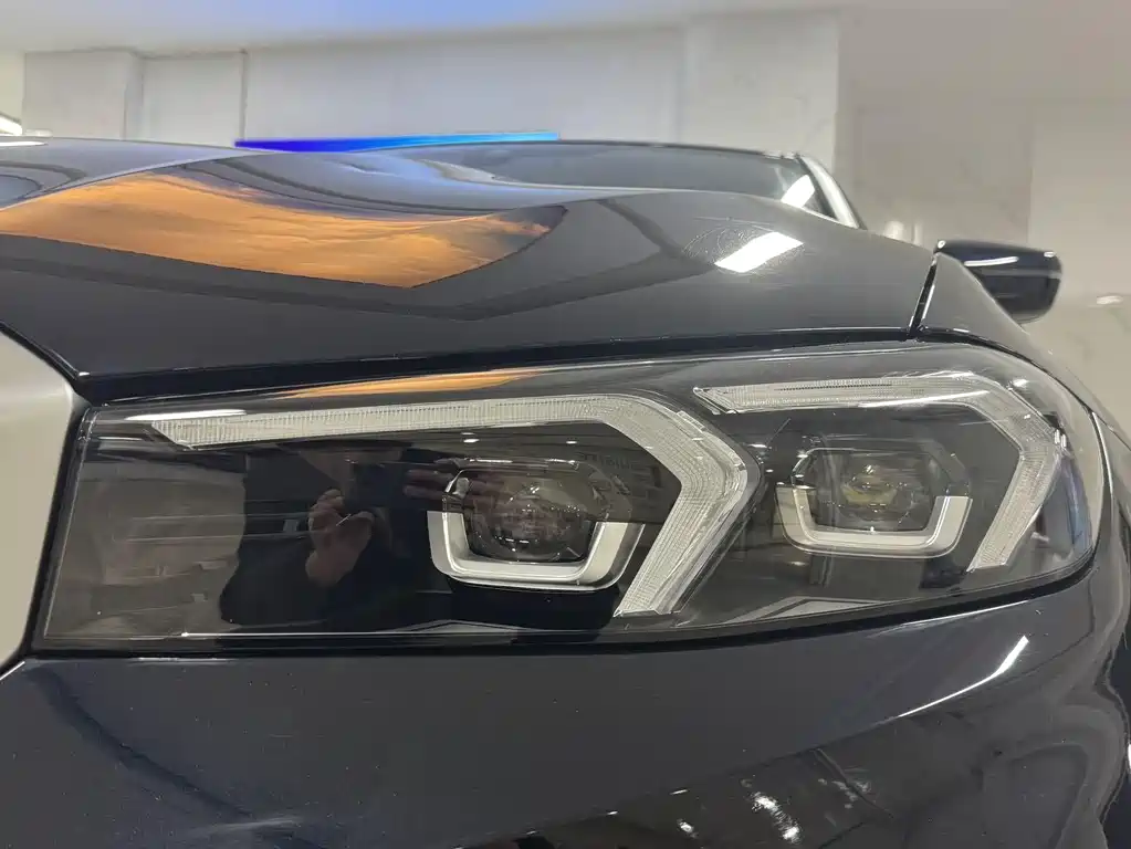 BMW i3 2022 eDrive 35 L