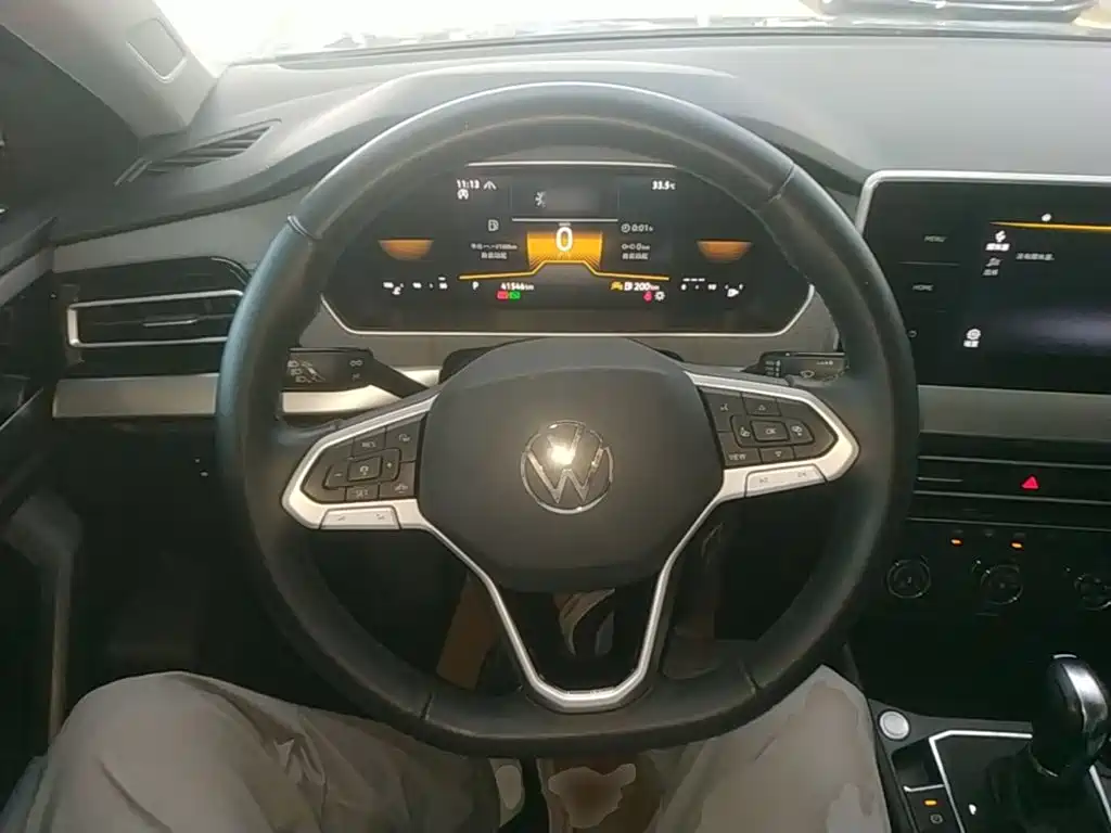 Volkswagen Lavida — миниатюра 11