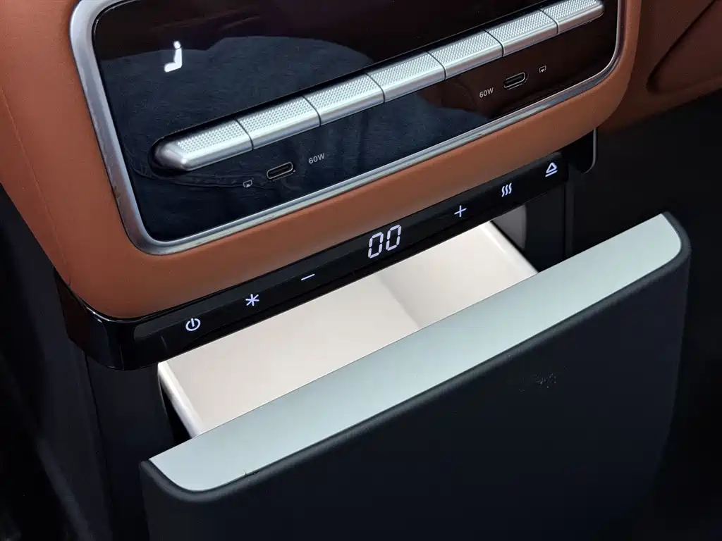 Li Auto Li L9 — миниатюра 29