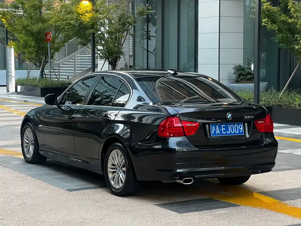 BMW 3 Series — миниатюра 34