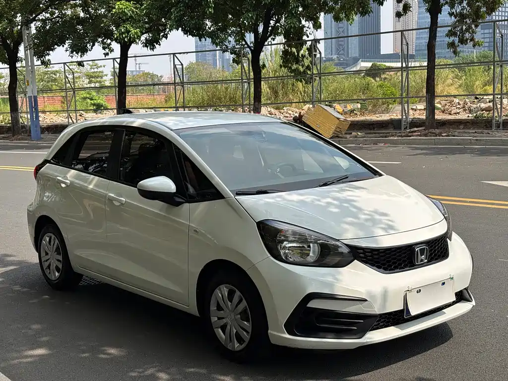 Honda Fit — миниатюра 26