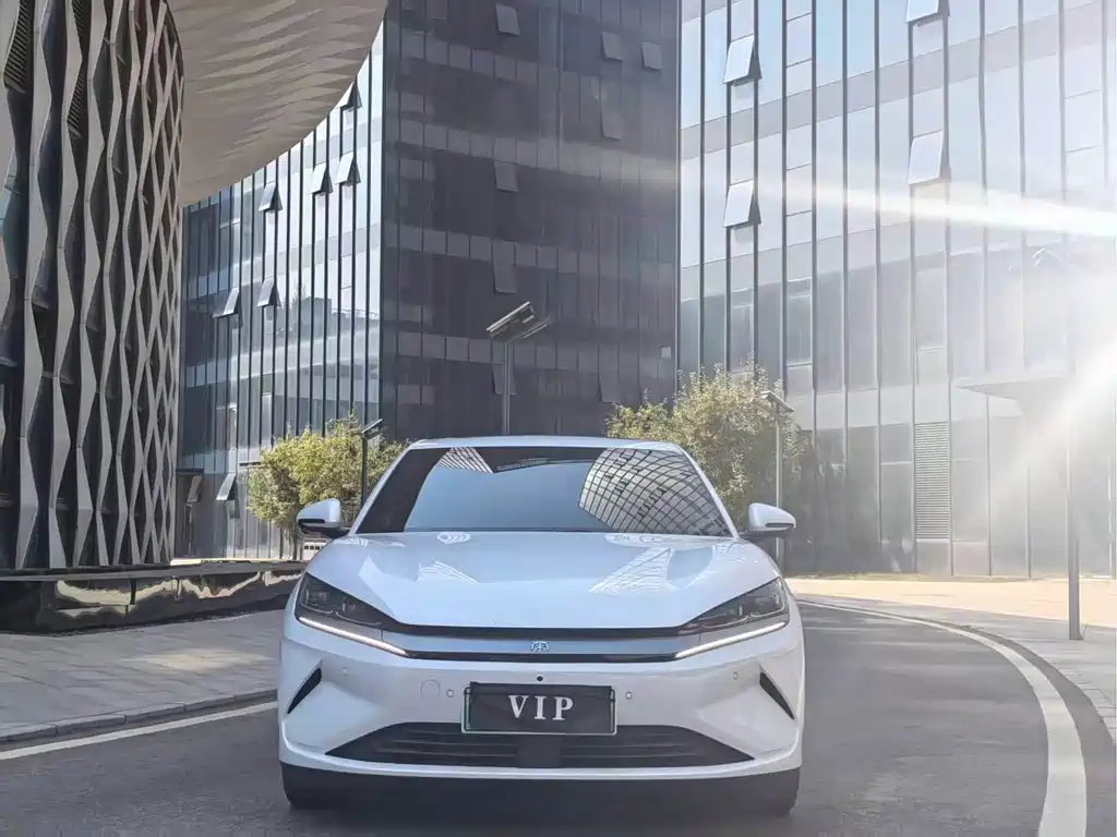 BYD Qin L — миниатюра 2