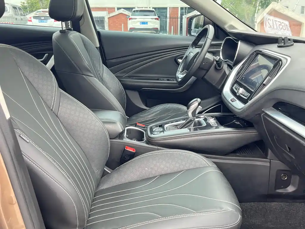 JETOUR X70 2018 1.5T AT