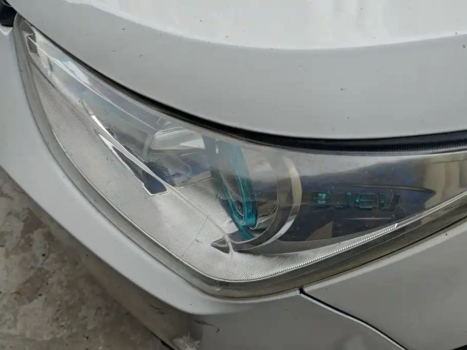 BAIC New Energy EC — миниатюра 5