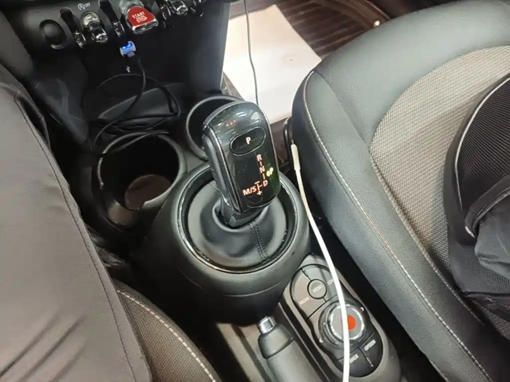 MINI Mini — миниатюра 14