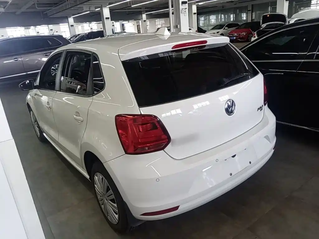 Volkswagen Polo — миниатюра 5