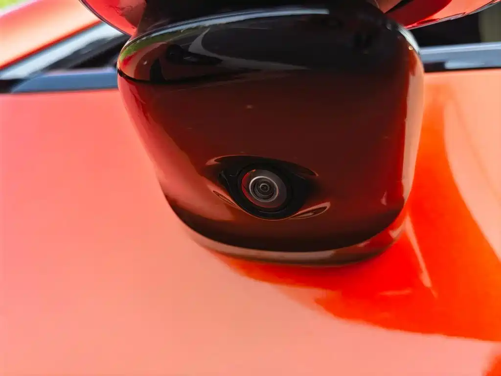 Xiaomi SU7 — миниатюра 32