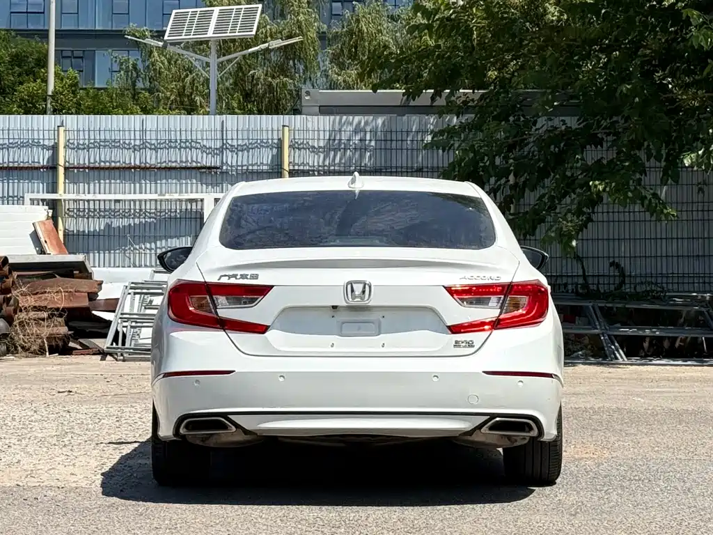 Honda Accord — миниатюра 5