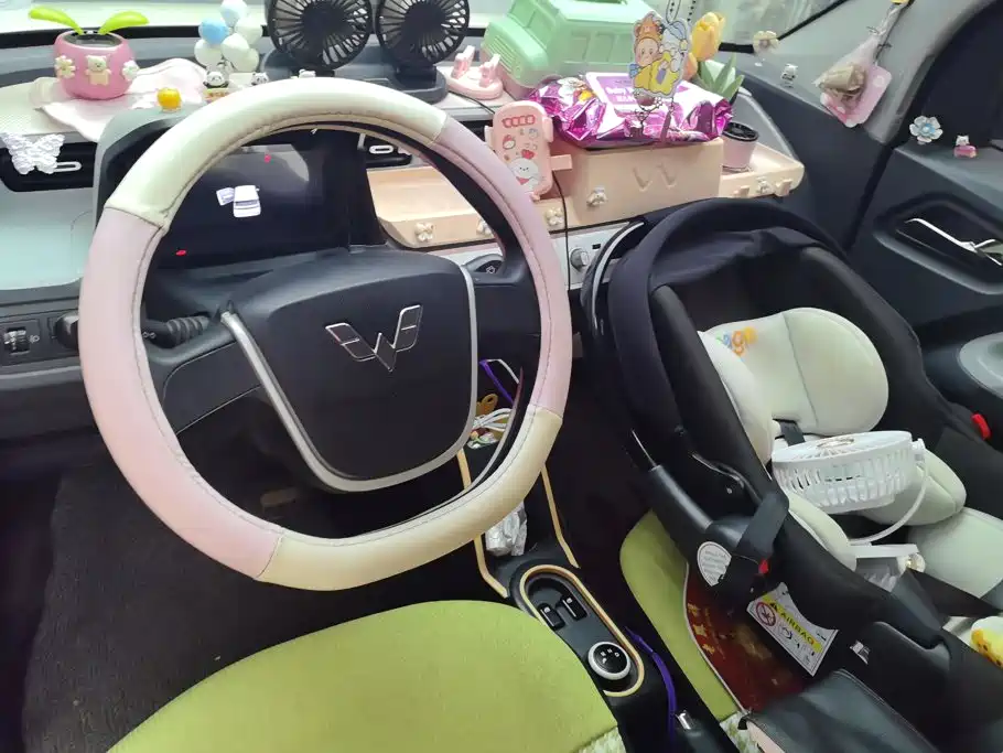 Wuling MINIEV — миниатюра 12