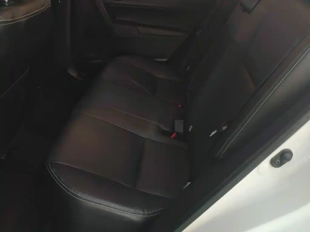 Toyota Corolla — миниатюра 17
