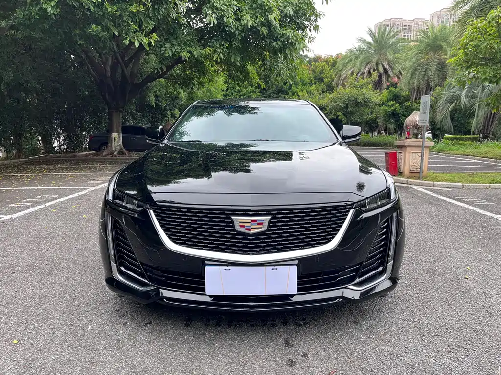 Cadillac CT5 — миниатюра 2