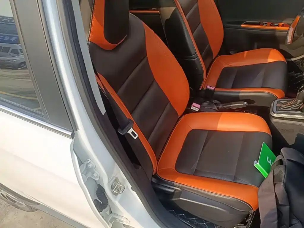 Geely Vision X1 — миниатюра 25