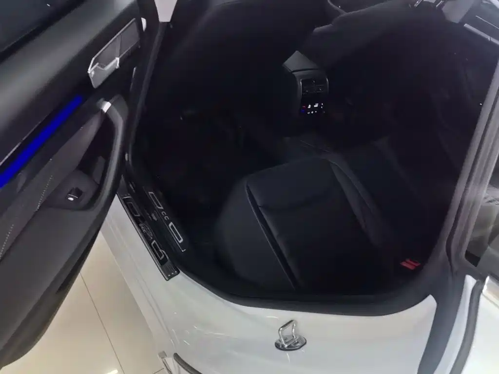 Volkswagen CC — миниатюра 17