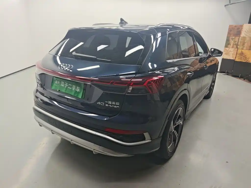 Audi Q4 e-tron — миниатюра 7