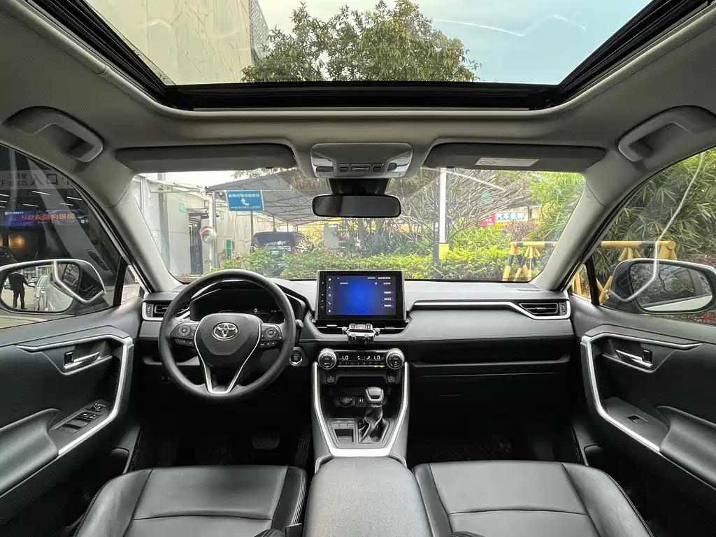 TOYOTA RAV4 RONGFANG