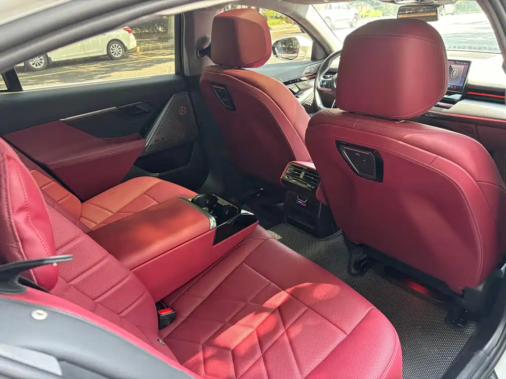 BMW 5 Series — миниатюра 16