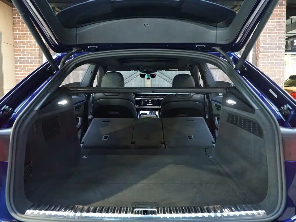 Audi Q8 — миниатюра 17