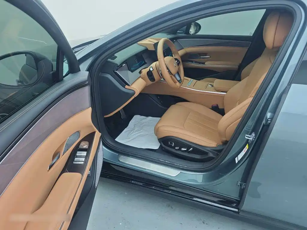 BYD Han L — миниатюра 10