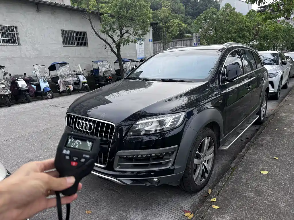 Audi Q7 2015 40 TFSI