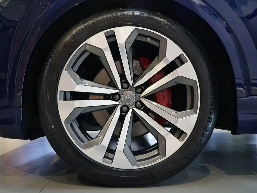 Audi Q8 — миниатюра 18