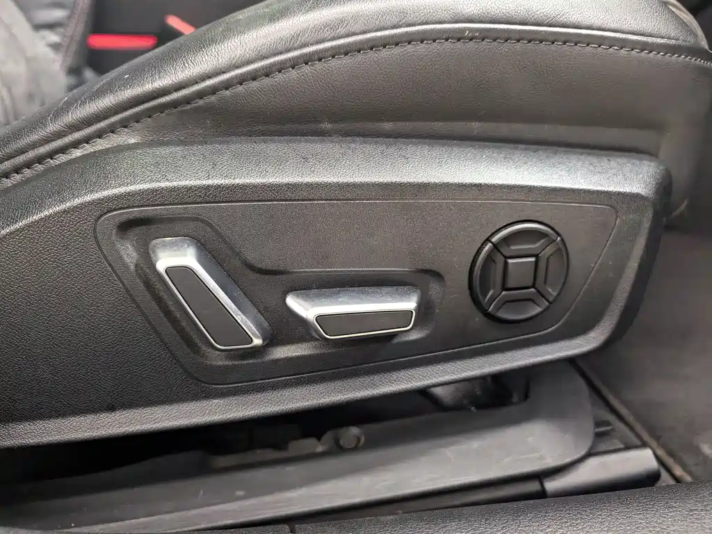 Audi A6L — миниатюра 14