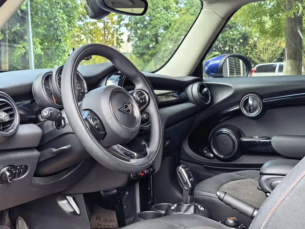MINI Mini — миниатюра 9