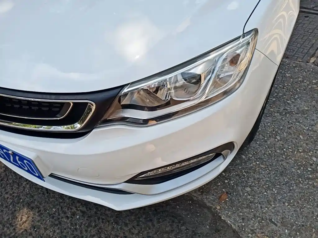 Geely Vision — миниатюра 24