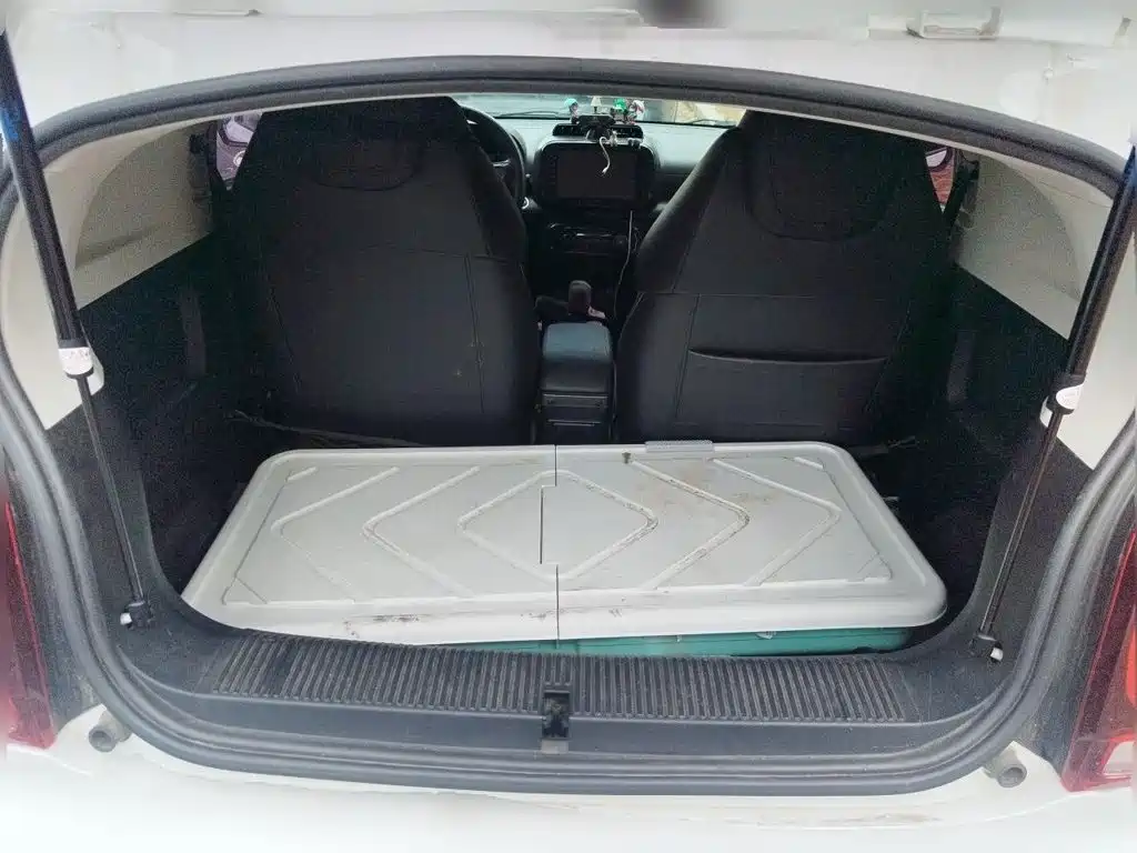 Roewe Clever — миниатюра 20
