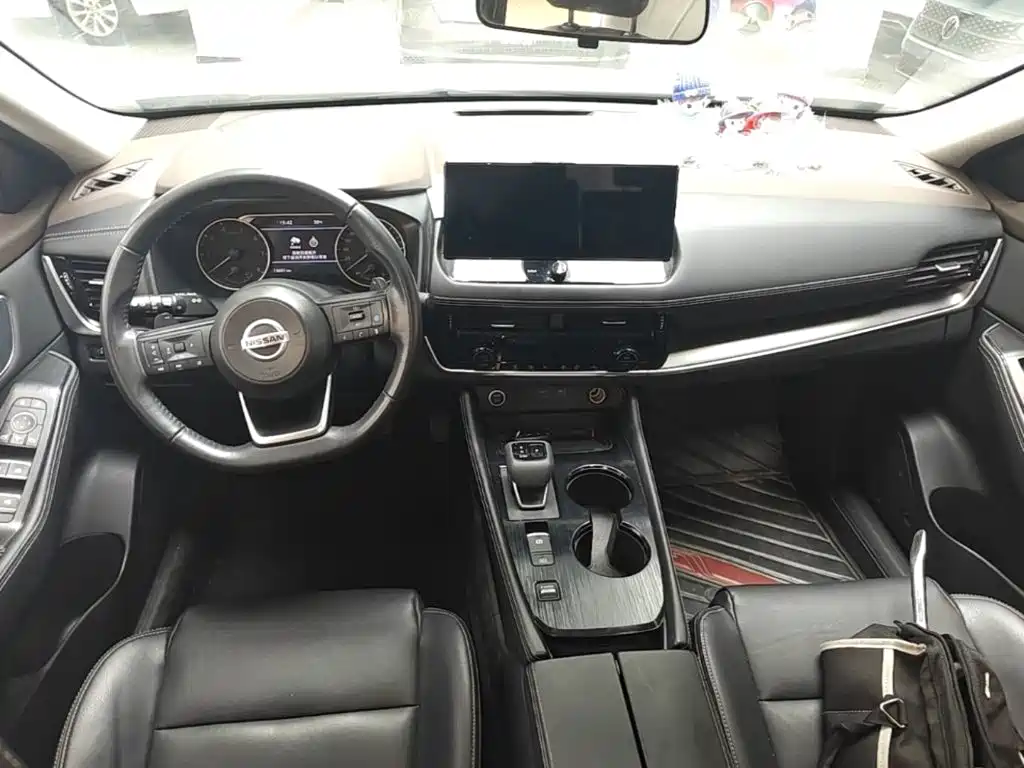 Nissan X-Trail — миниатюра 10
