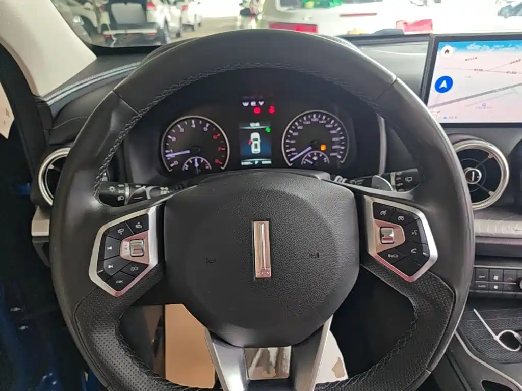 Wey Wey VV5 — миниатюра 11