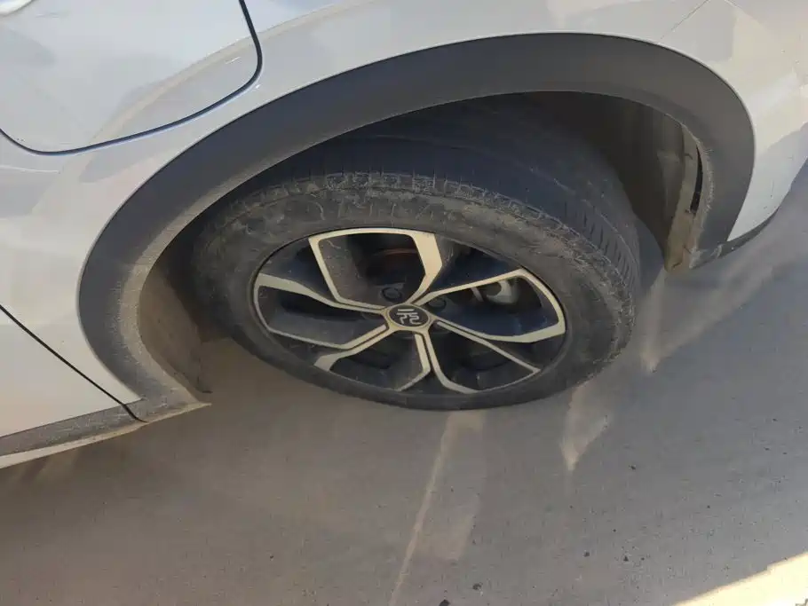 BYD Yuan Plus — миниатюра 6