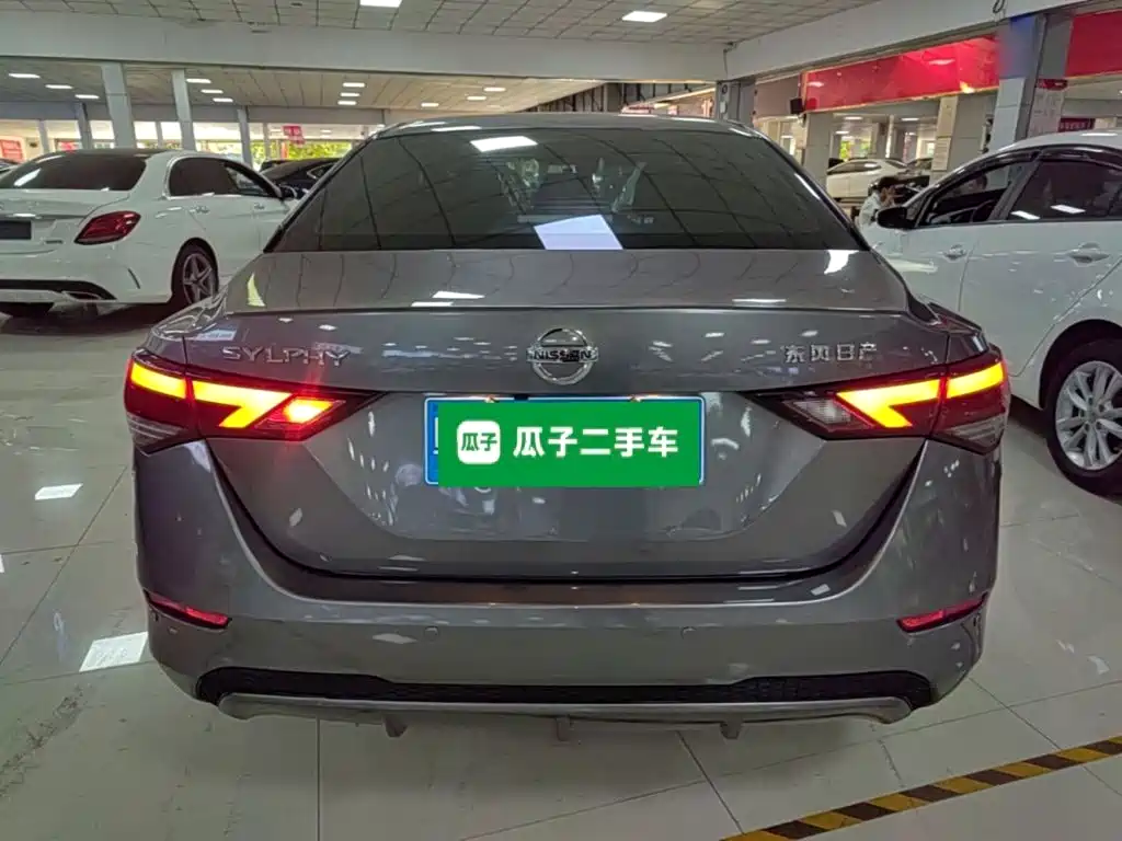 Nissan Sylphy — миниатюра 6