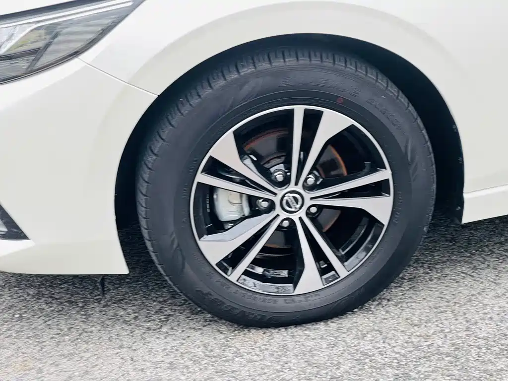 Nissan Sylphy — миниатюра 17