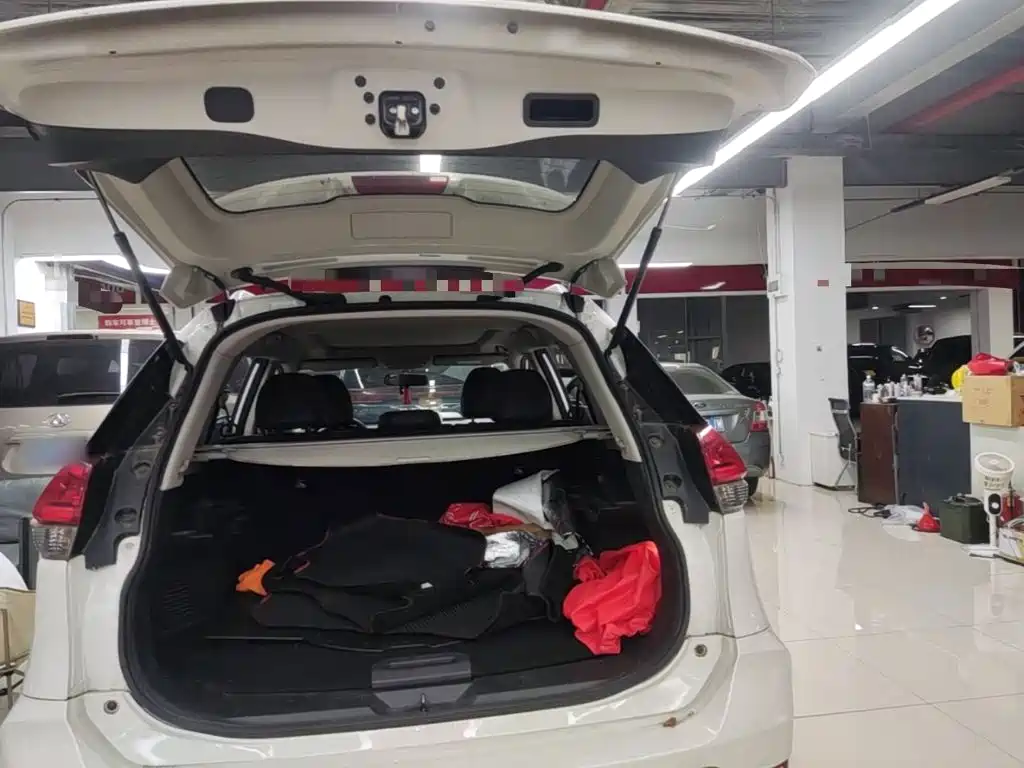 Nissan X-Trail — миниатюра 19