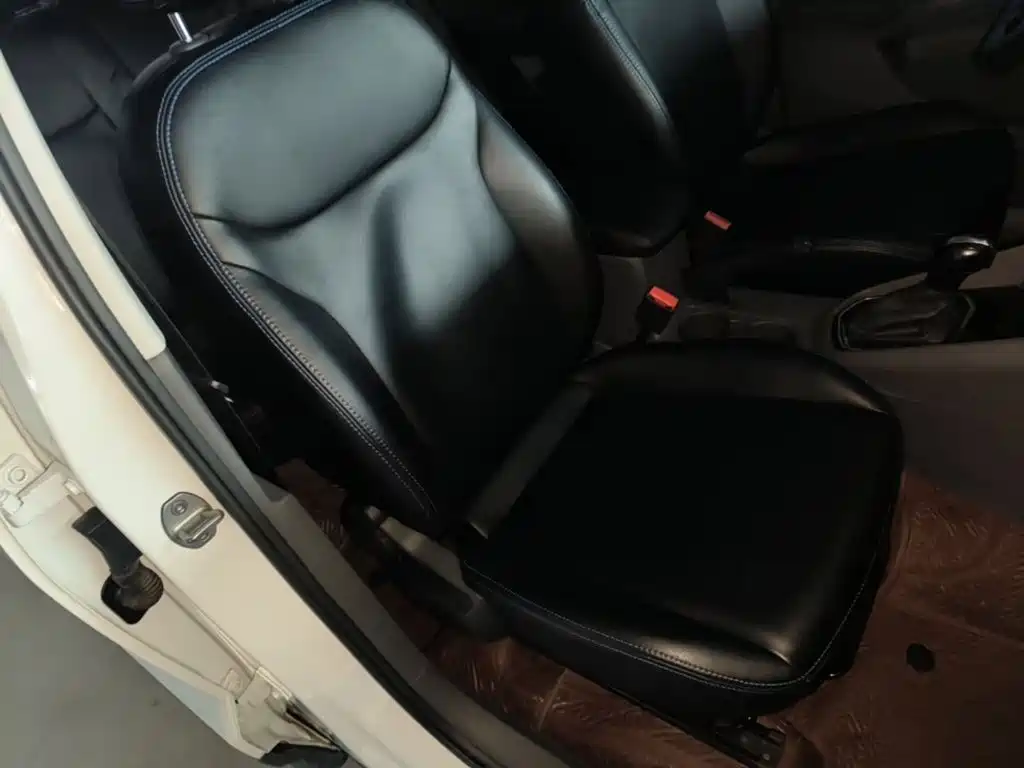 Jetta VS5 — миниатюра 25