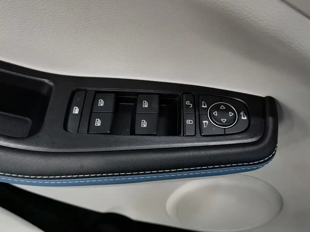 BYD Yuan Pro — миниатюра 9